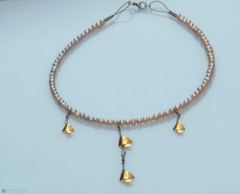 rope_sea_pink_pearls_PEARLA_COLLECTION_necklace_four_gold_plated_brass_sailing_boats