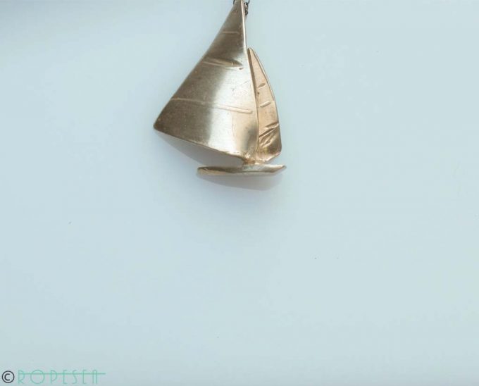 roperope-sea-brand-silver-sail-yacht-necklace-handmade-sculpted-nautical-jewelry-Rope-Sea-brand-silver-sailing-yacht-necklace-handmade-sculpted-nautical-jewelry