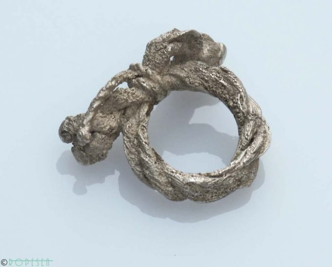 rope-sea-brand-silver-sculpted-rope-knot-ring-nautical-jewelry
