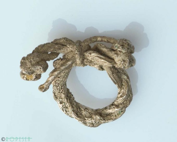 rope-sea-brand-silver-sculpted-rope-knot-ring-nautical-jewelry