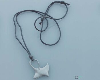 ropesea nautical jewelry big silver manta ray necklace